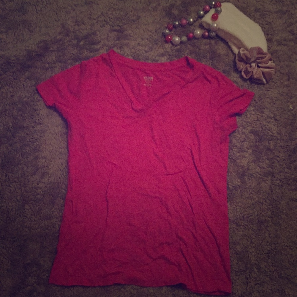 Pink v-neck shirt